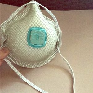 COPY - New 25x respirator face masks super bundl…